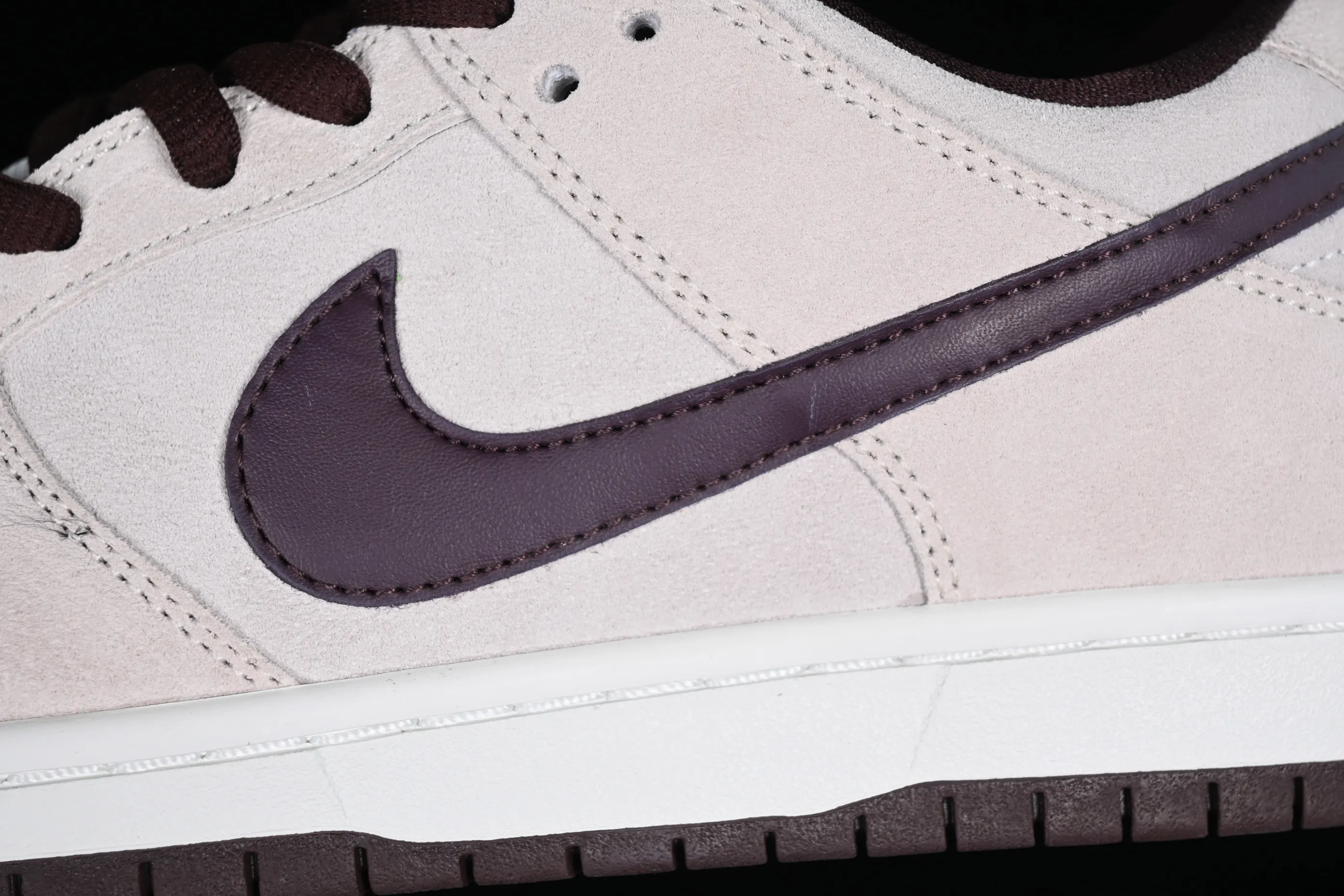 All categories Nk SB Dunk series Nk SB Dunk Low low-top sneakers Nk SB Dunk Low "Desert Sand" dark brown gray low-top series casual sneakers BQ6817-004